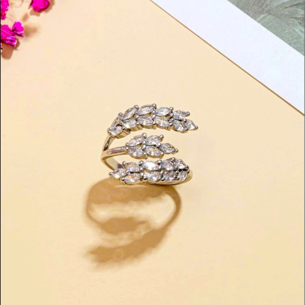 Luxury Elegant Leaf Branch Statement Ring - image 2